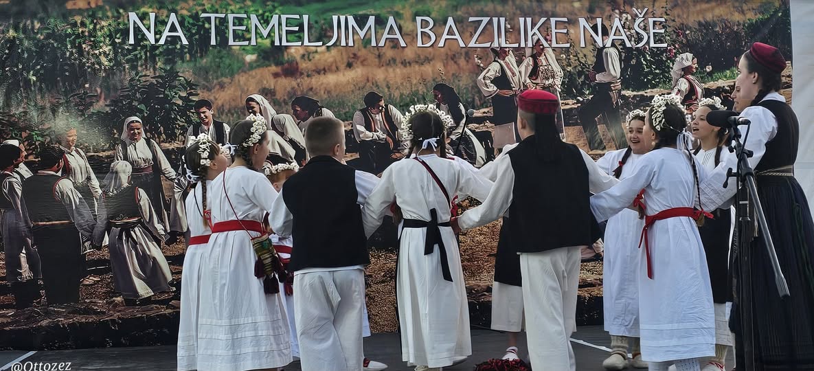 Dječja smotra folklora u Mokrom kod Širokog Brijega